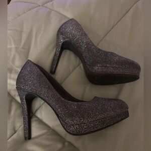 Gray glitter heels/ great for the holidays